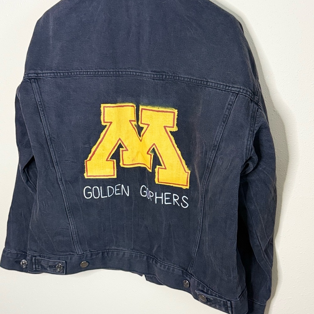 Minnesota Golden Gophers Hand Painted Denim Jacket Black Oversized Large - Picture 6 of 11